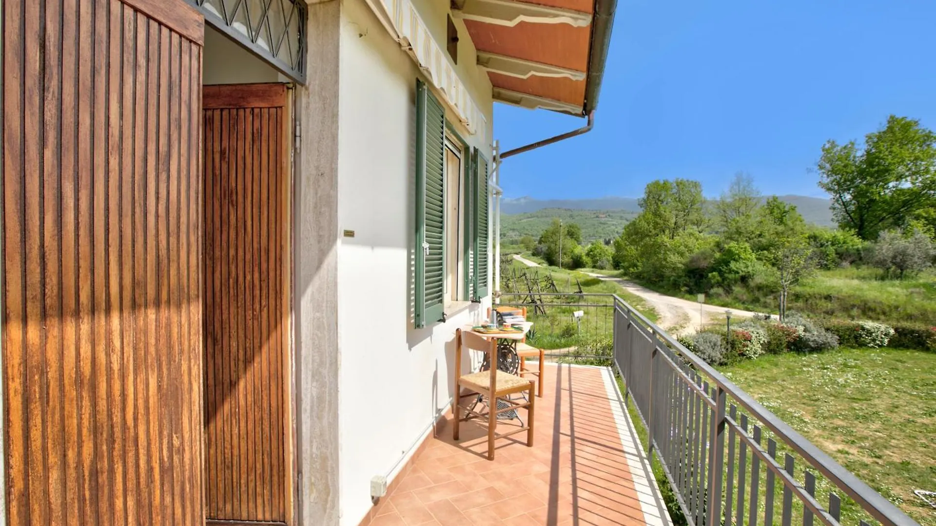 The Vineyard Nest In Arezzo Countryside - Happy Rentals Terranuova Bracciolini Apartment