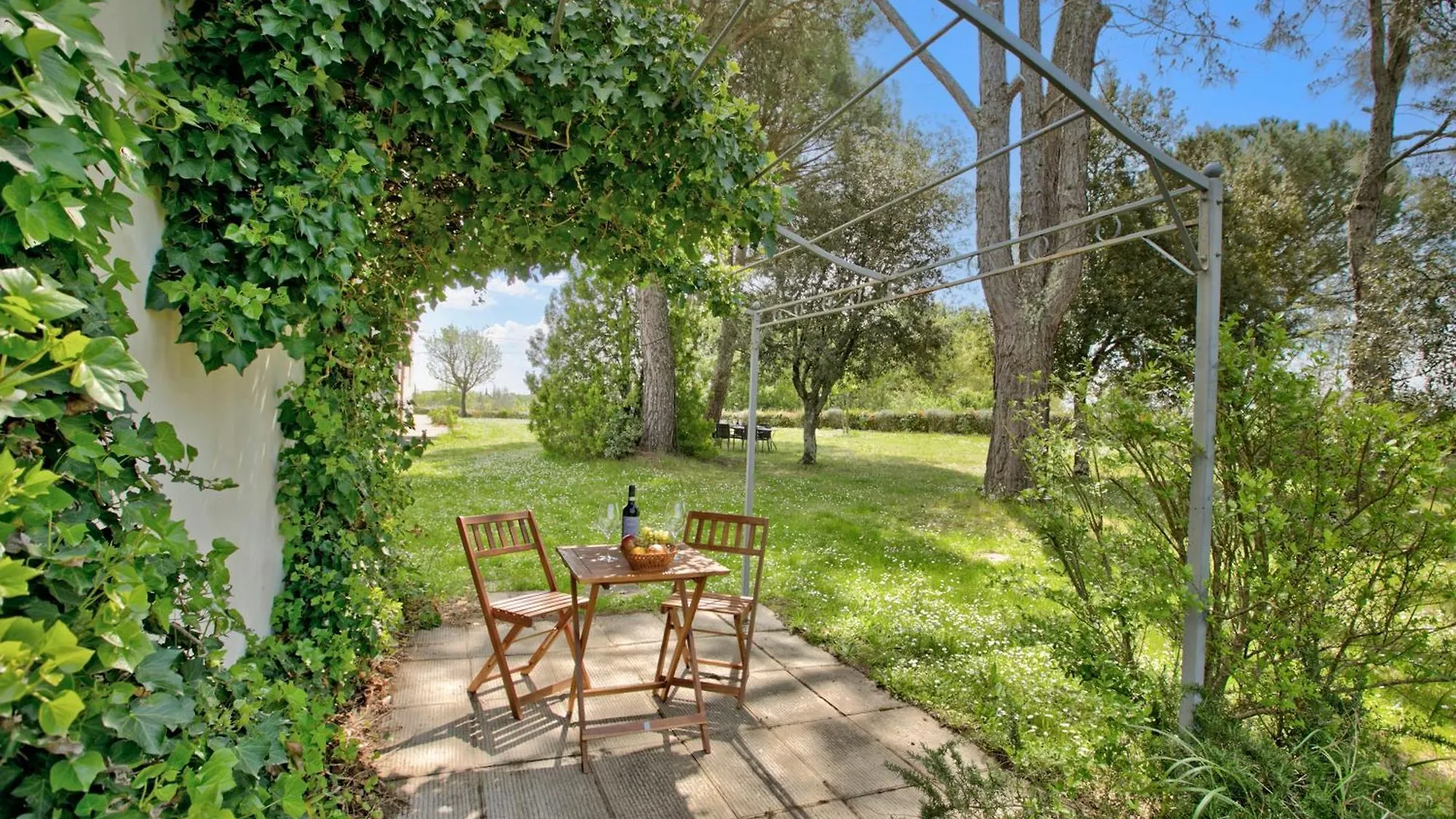 Family Tuscan Home Among The Vineyard - Happy Rentals Terranuova Bracciolini Apartment